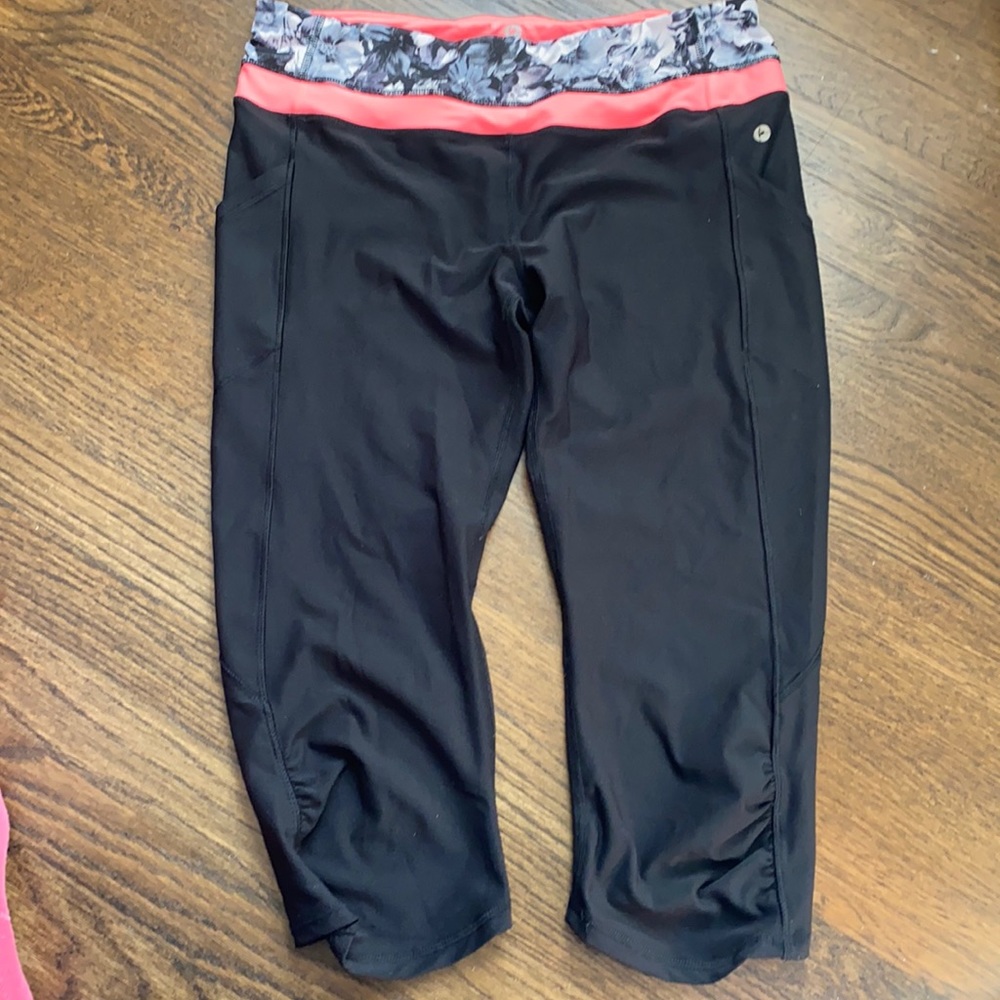 90 Degree Legging